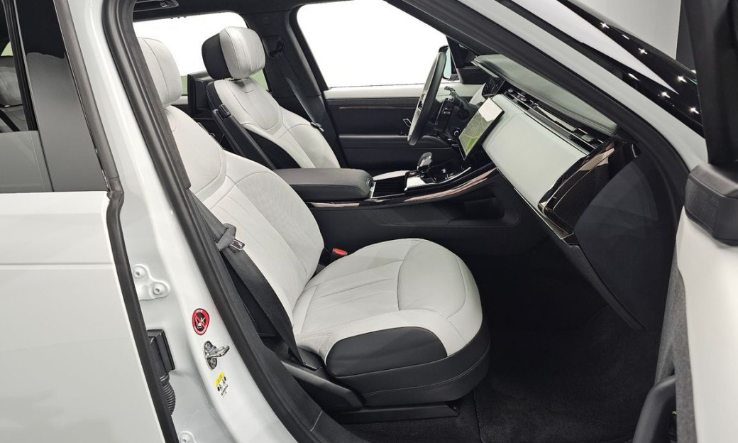 Land Rover Range Rover Sport P400 AB, 2025