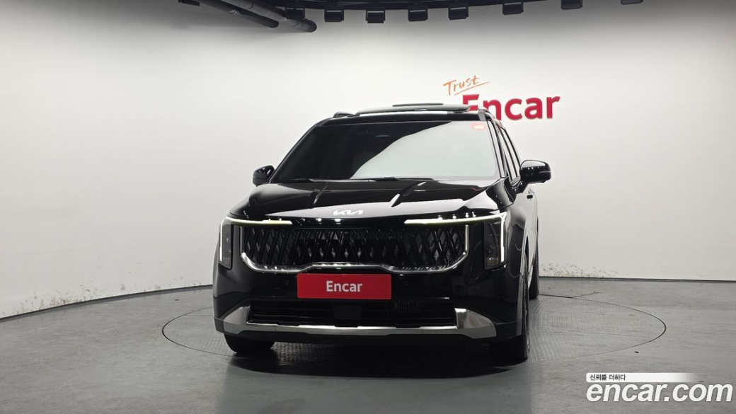 Kia Carnival 9-Seater Signature, 2025