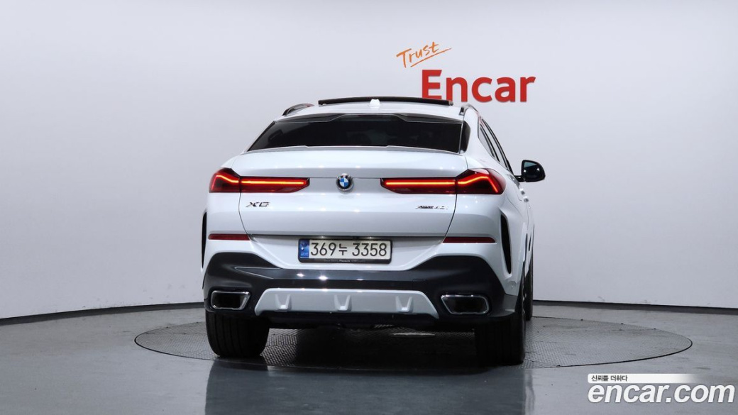 BMW X6 xDrive40i M Sport, 2024