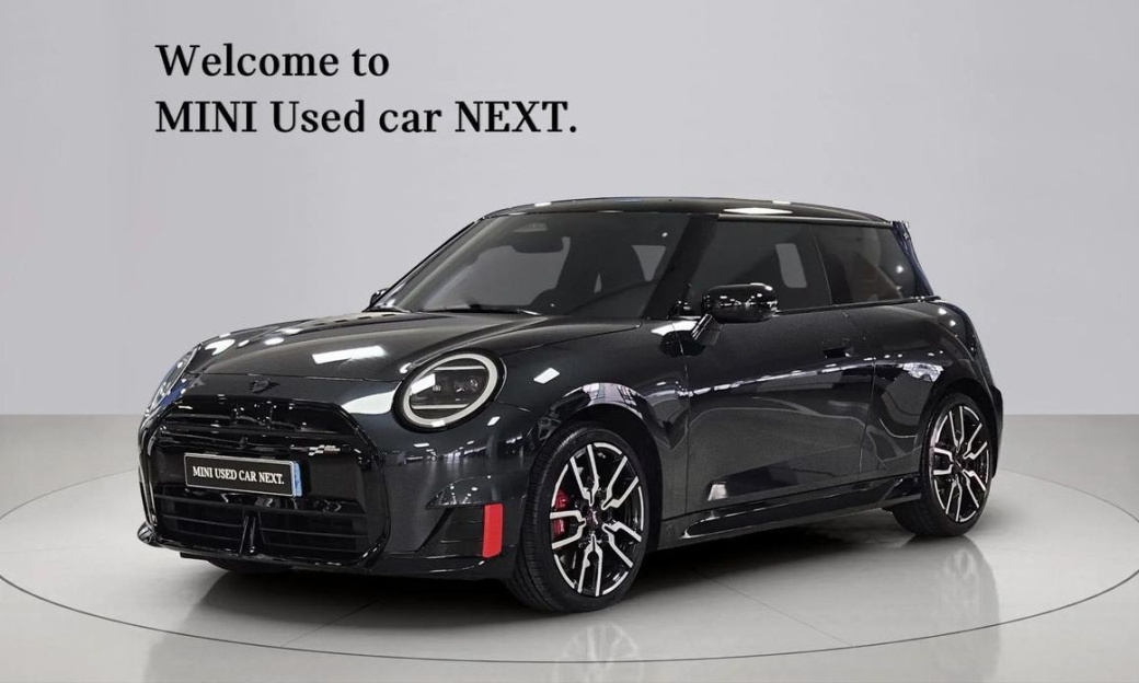 Mini Cooper JCW, 2025