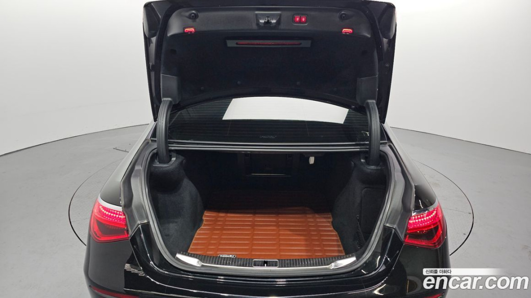 Mercedes-Benz S-Class S400 d 4MATIC, 2023