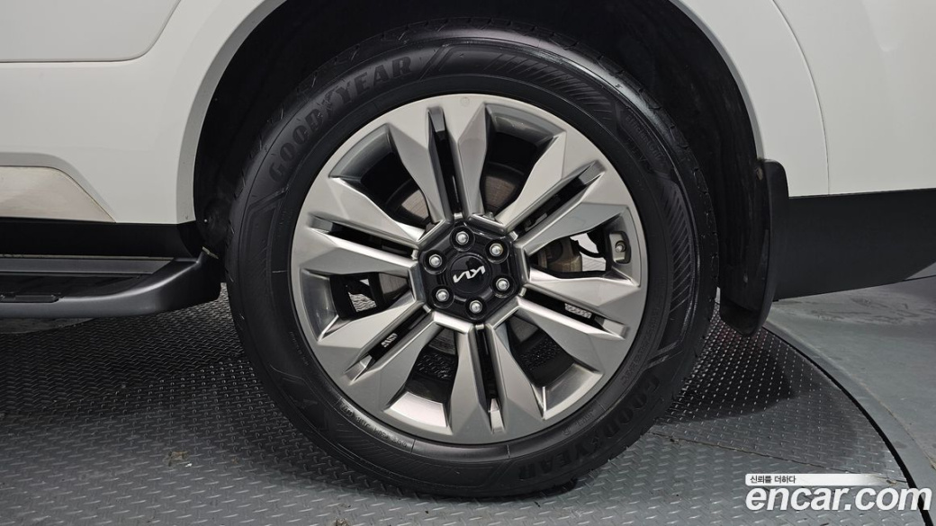 Kia Mohave Diesel 3.0 4WD 5-Seater, 2022
