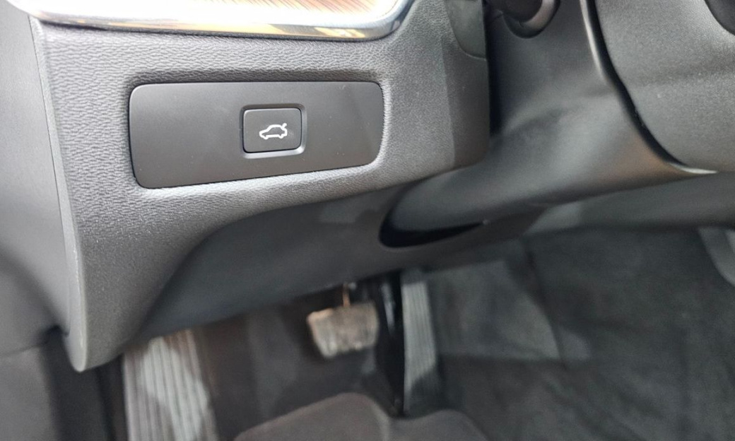 Volvo XC60 B6 Ultimate Bright, 2023