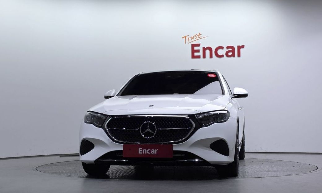 Mercedes-Benz E-Class E200 Avantgarde, 2025