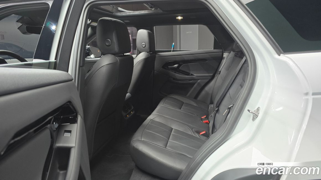 Land Rover Range Rover Evoque P250 S, 2026