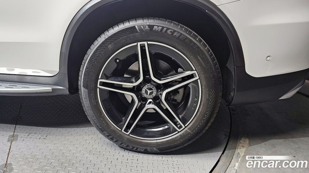 Mercedes-Benz GLC-Class GCL300 4MATIC Coupe, 2023