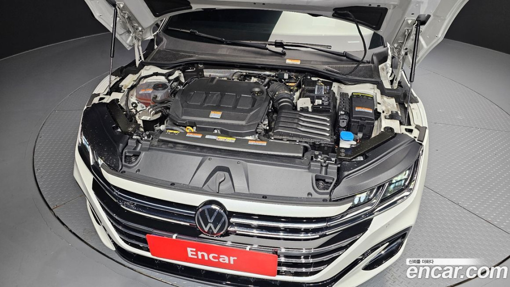 Volkswagen Arteon 2.0 TDI R-LIINE 4Motion, 2022