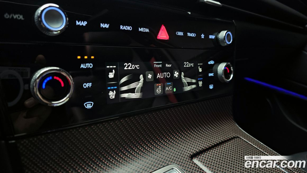 Genesis G80 Gasoline 2.5 Turbo AWD, 2025
