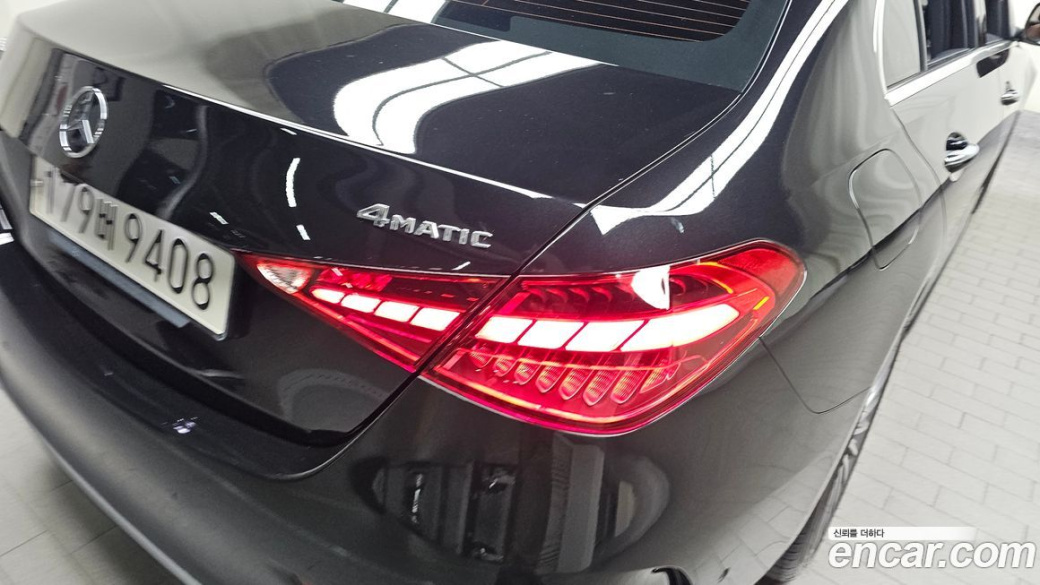 Mercedes-Benz C-Class C300 4MATIC AMG Line, 2023