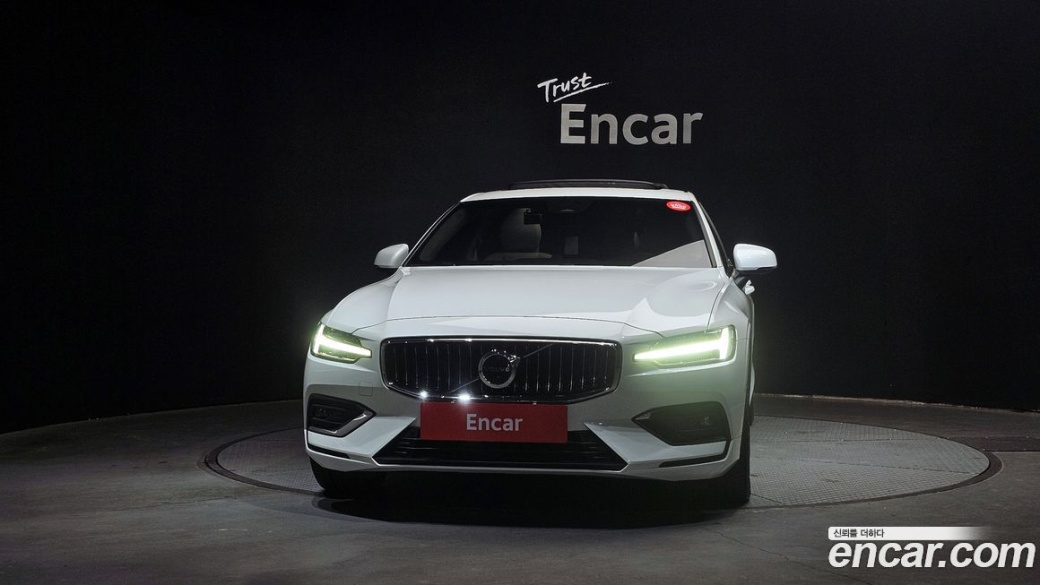 Volvo S60 B5 Ultimate Bright, 2024