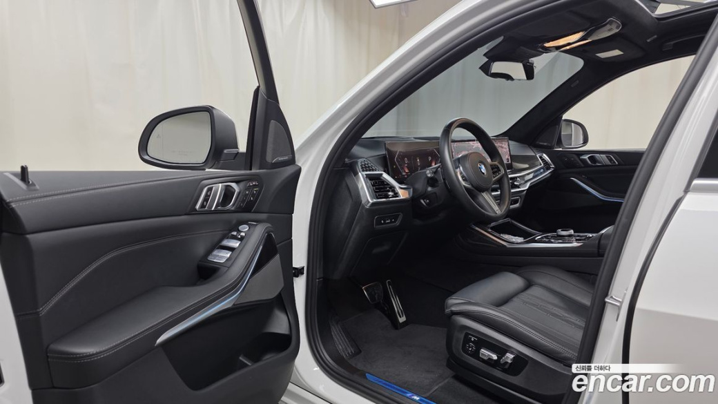 BMW X7 xDrive 40i M Sport 6STR, 2025