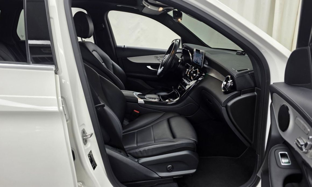 Mercedes-Benz GLC-Class GLC220 d 4MATIC, 2022