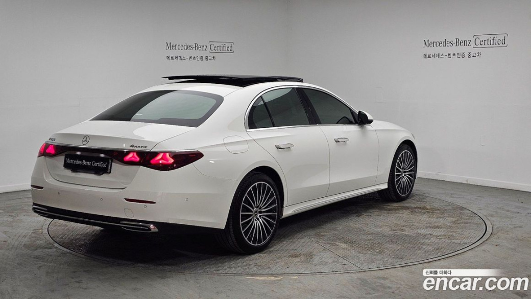 Mercedes-Benz E-Class E450 4MATIC, 2025