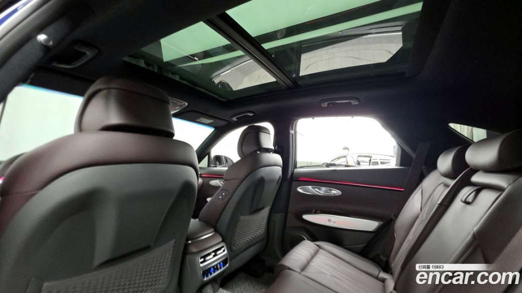 Genesis GV70 2.5T Gasoline AWD, 2025