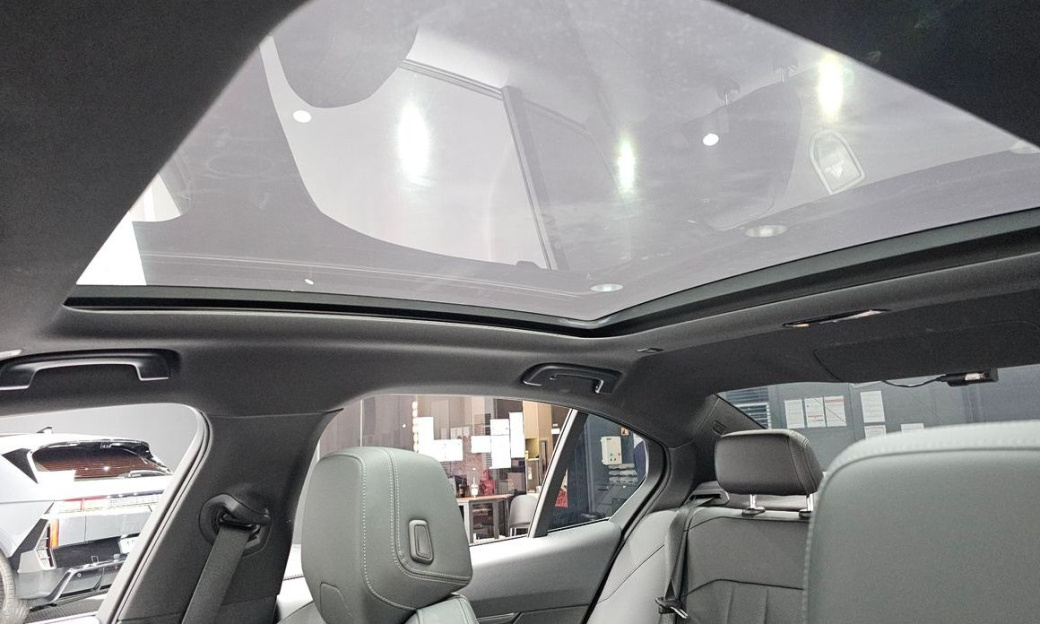 BMW 5-Series 520i M Sport, 2024