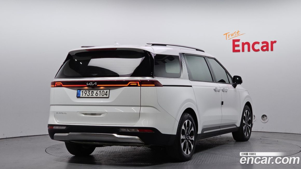 Kia Carnival 9-Seater Noblesse, 2023