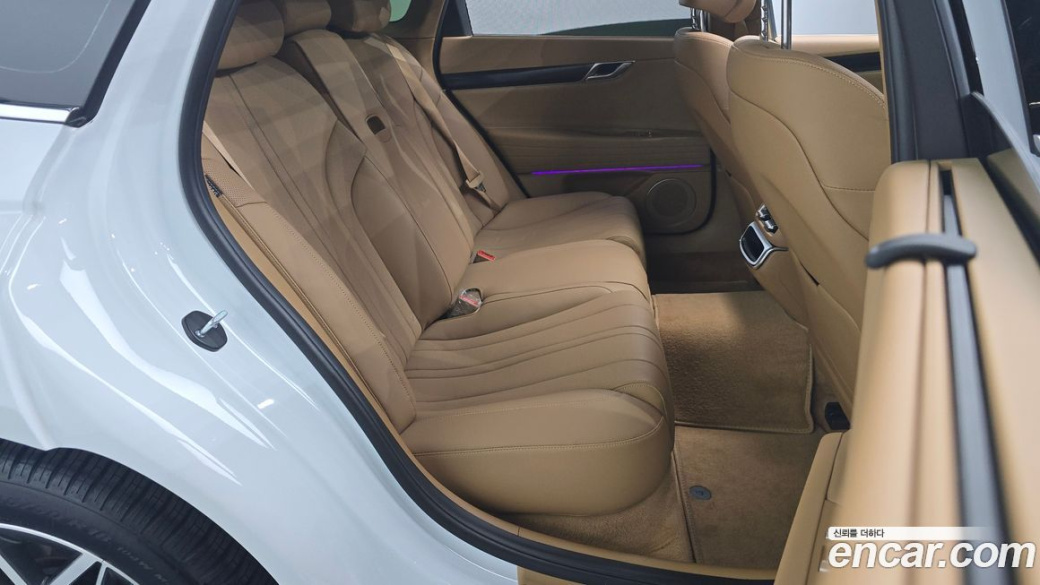 Genesis G80 Gasoline 2.5 Turbo 2WD, 2025