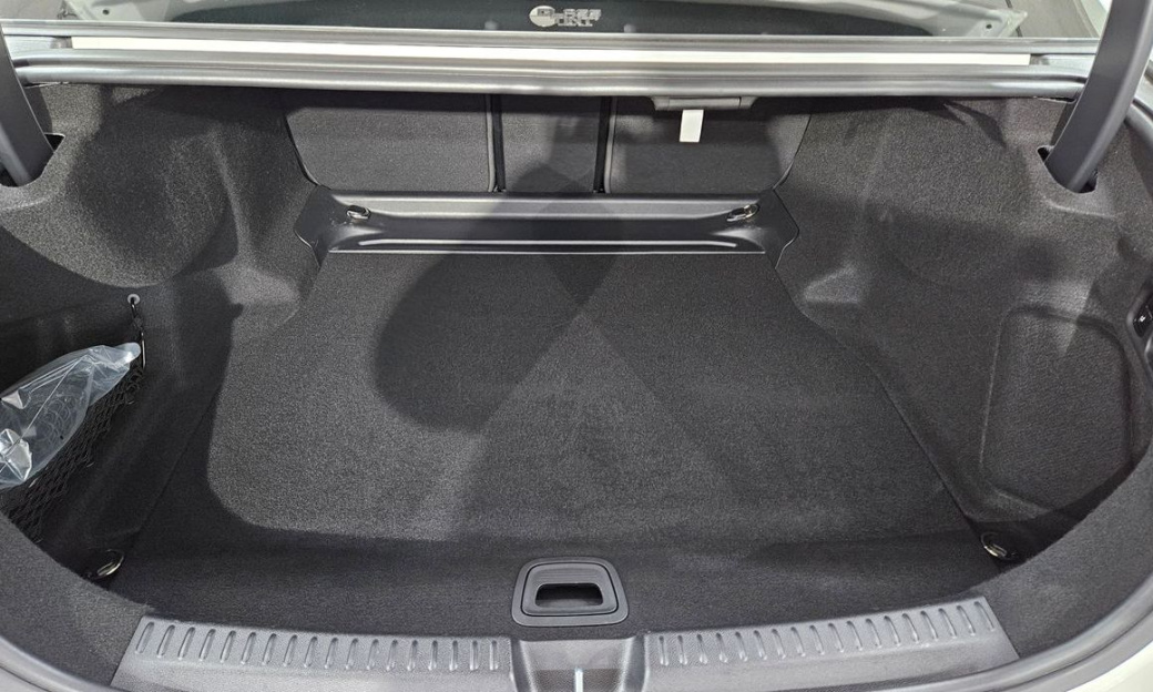 Mercedes-Benz E-Class E300 4MATIC Exclusive, 2024