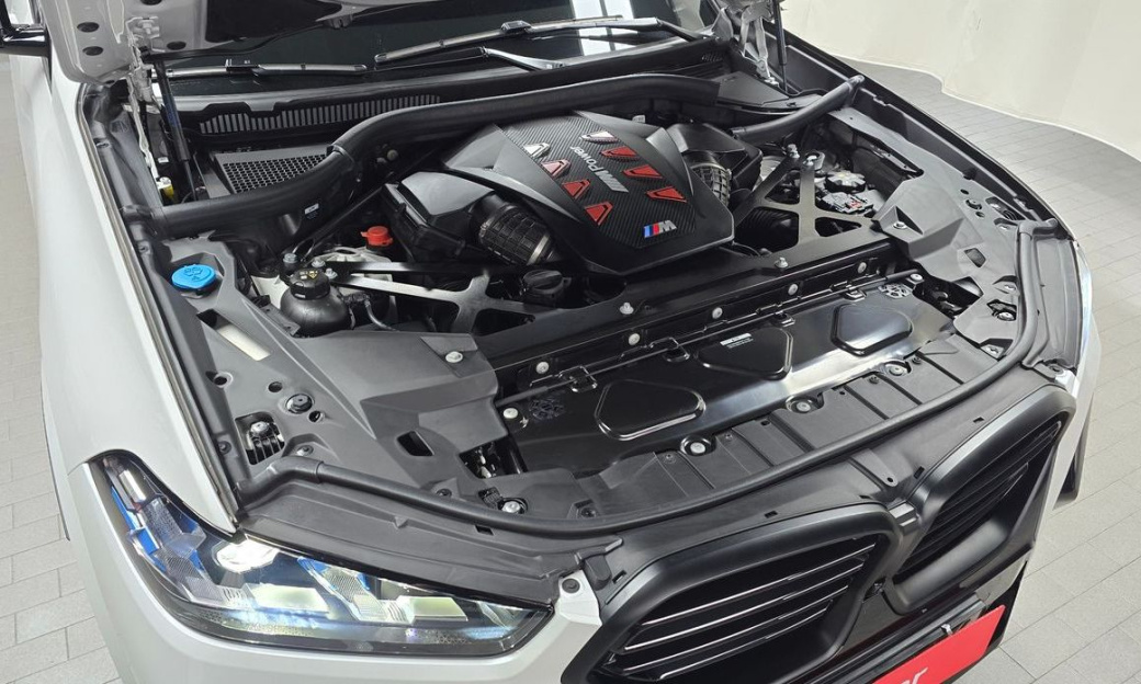 BMW X5M 4.4 Competition, 2024