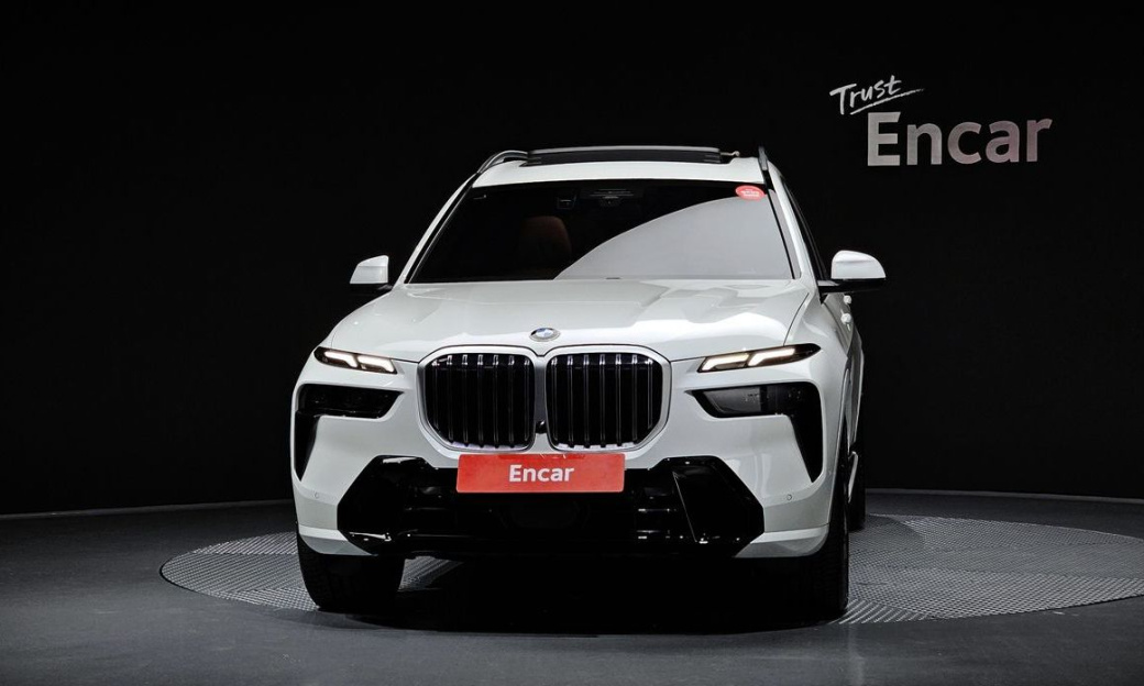 BMW X7 xDrive 40i M Sport 7STR, 2025