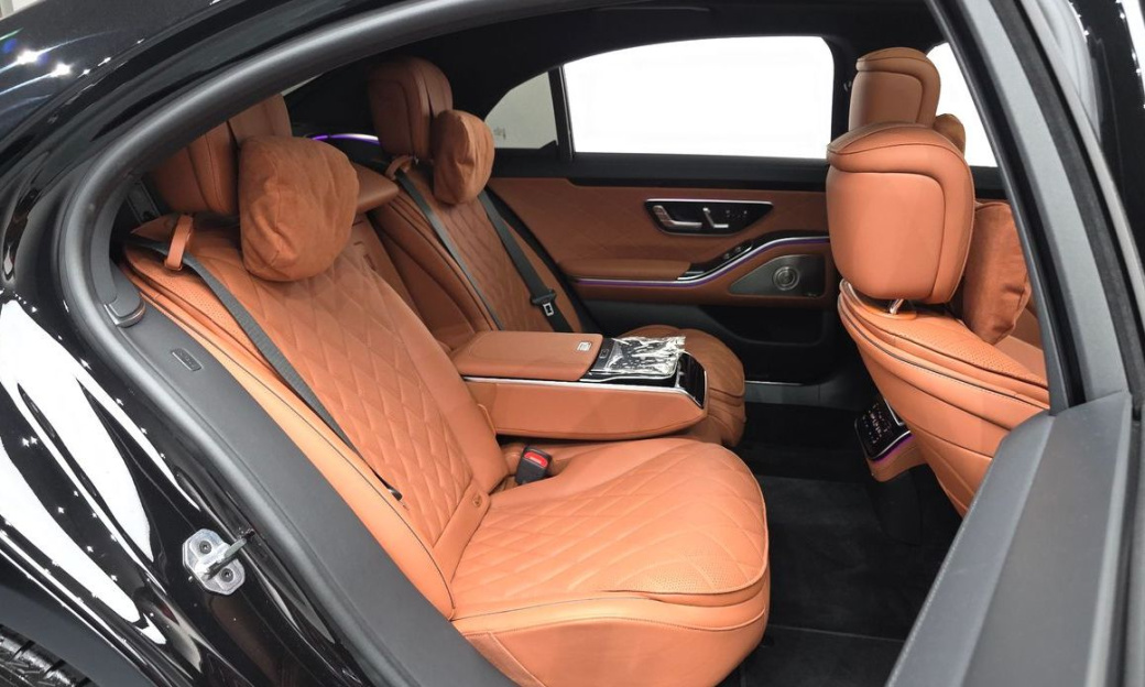 Mercedes-Benz S-Class S450L 4MATIC, 2025