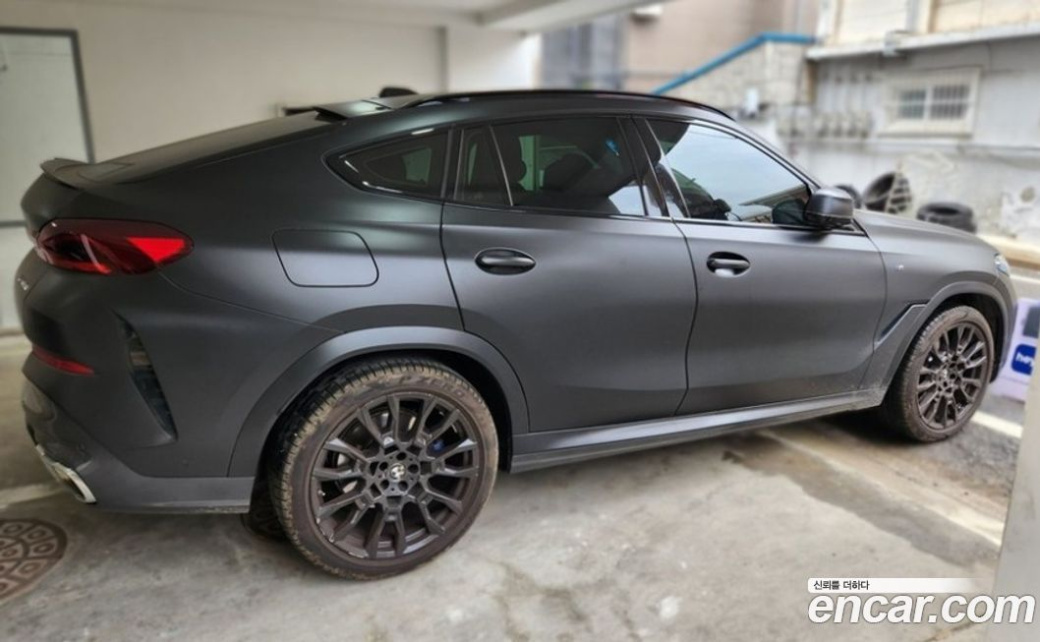 BMW X6 xDrive40i M Sport, 2024