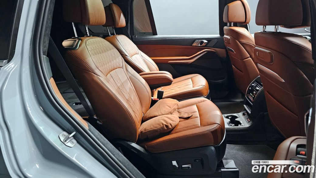 BMW X7 xDrive 40d M Sport 6STR, 2025