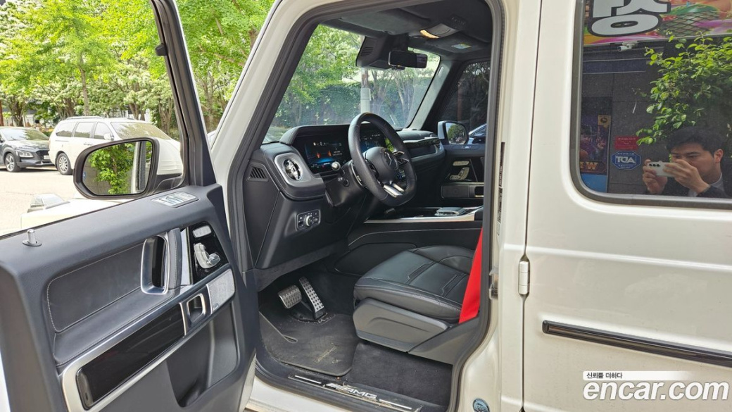 Mercedes-Benz G-Class AMG G63, 2025