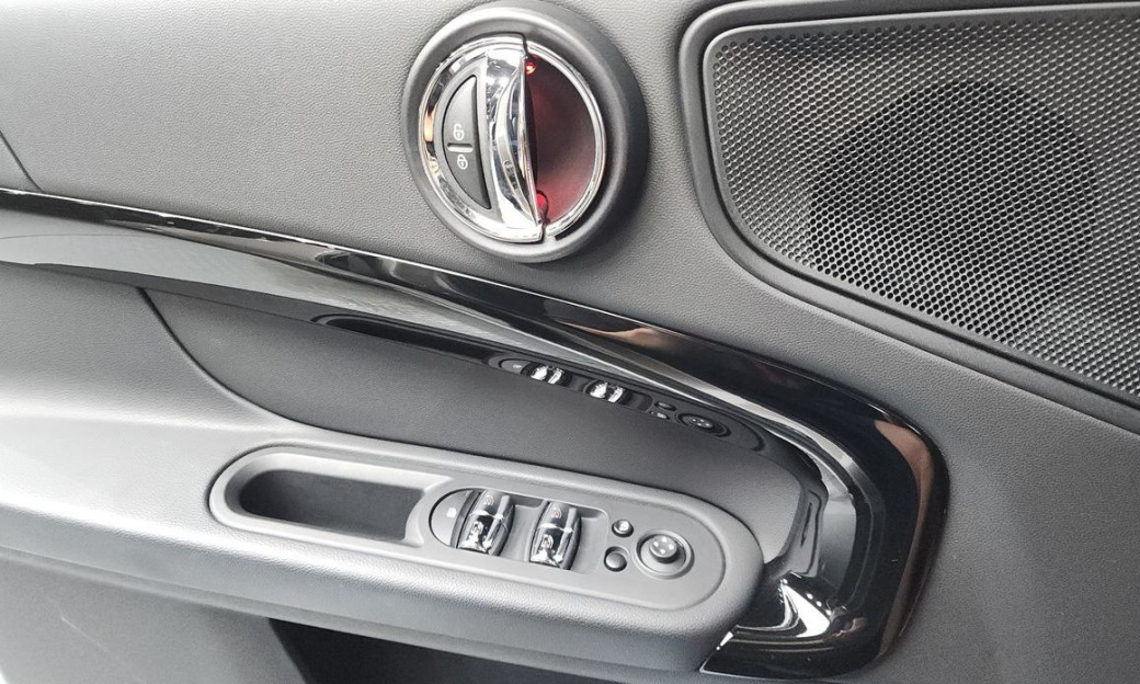 Mini Countryman Classic, 2024