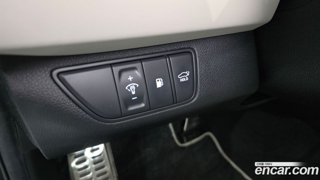 Genesis G70 Gasoline 2.0T 4WD, 2023