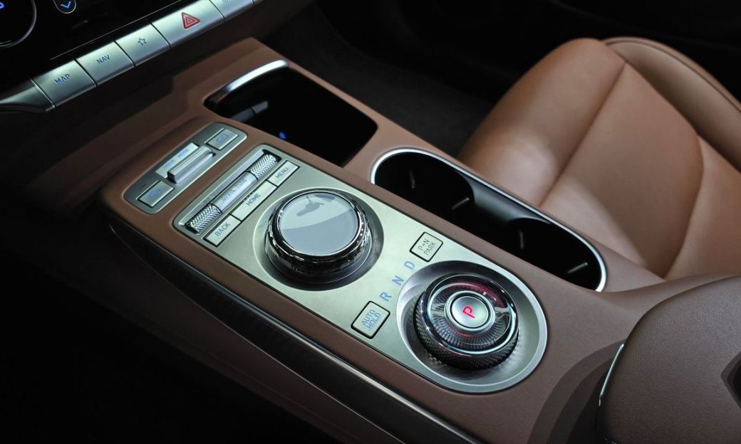 Genesis GV70 2.5T Gasoline 2WD, 2023
