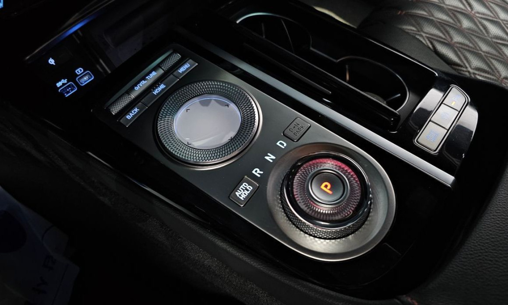 Genesis G80 Gasoline 2.5 Turbo AWD, 2022