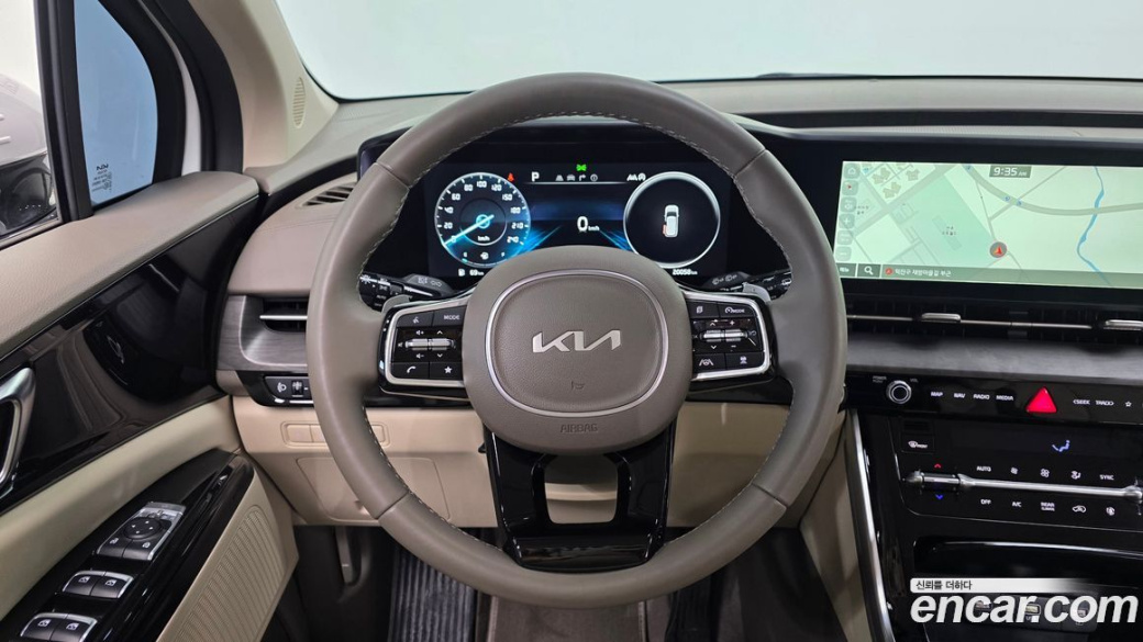 Kia Carnival 9-Seater Noblesse, 2023