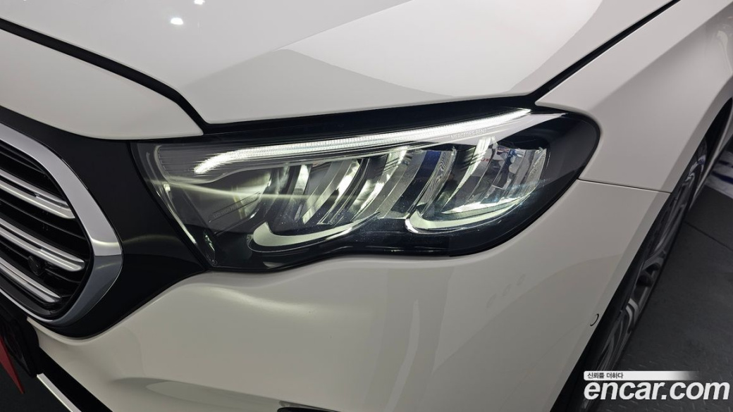 Mercedes-Benz E-Class E220d 4MATIC Exclusive, 2024