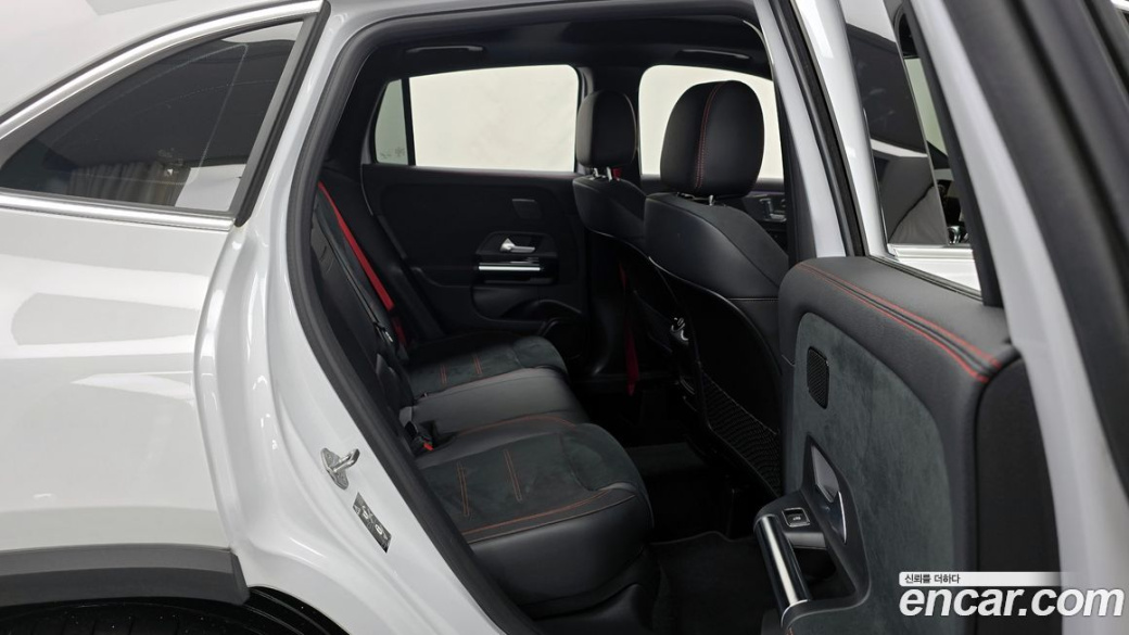 Mercedes-Benz GLA-Class GLA45 AMG 4MATIC+, 2023