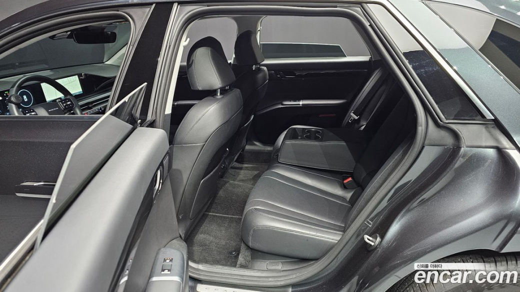 Hyundai Grandeur 2,5 Gasoline 2WD, 2023