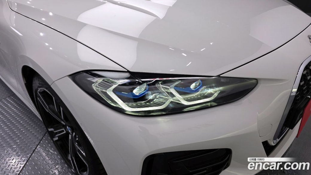BMW 4-Series 420i M Sport Convertible, 2023