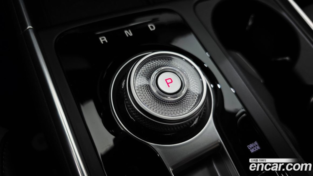 Kia Carnival 9-Seater Noblesse, 2025