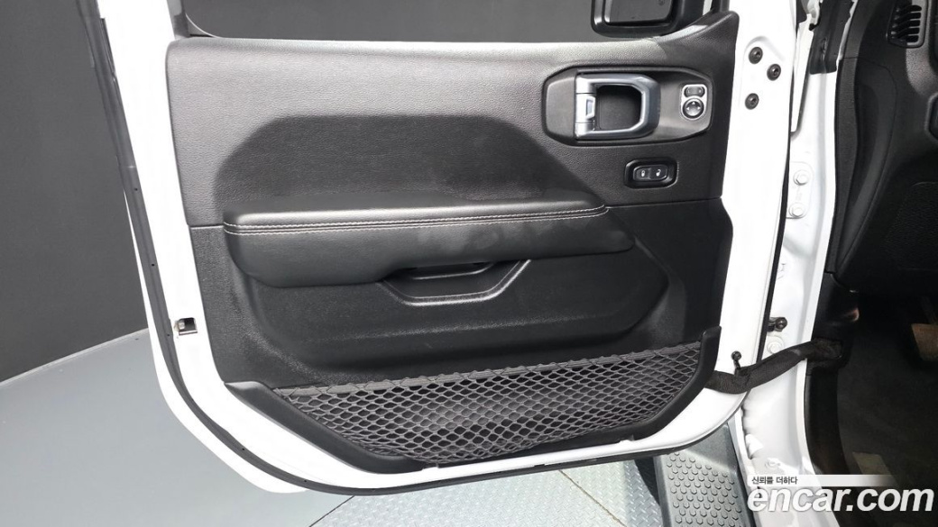 Jeep Wrangler 2.0 Overland Power Top 4Door, 2021