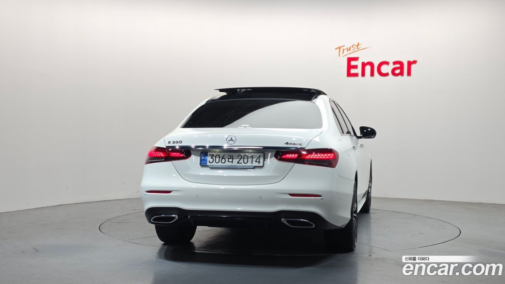 Mercedes-Benz E-Class E350 4MATIC AMG Line, 2023