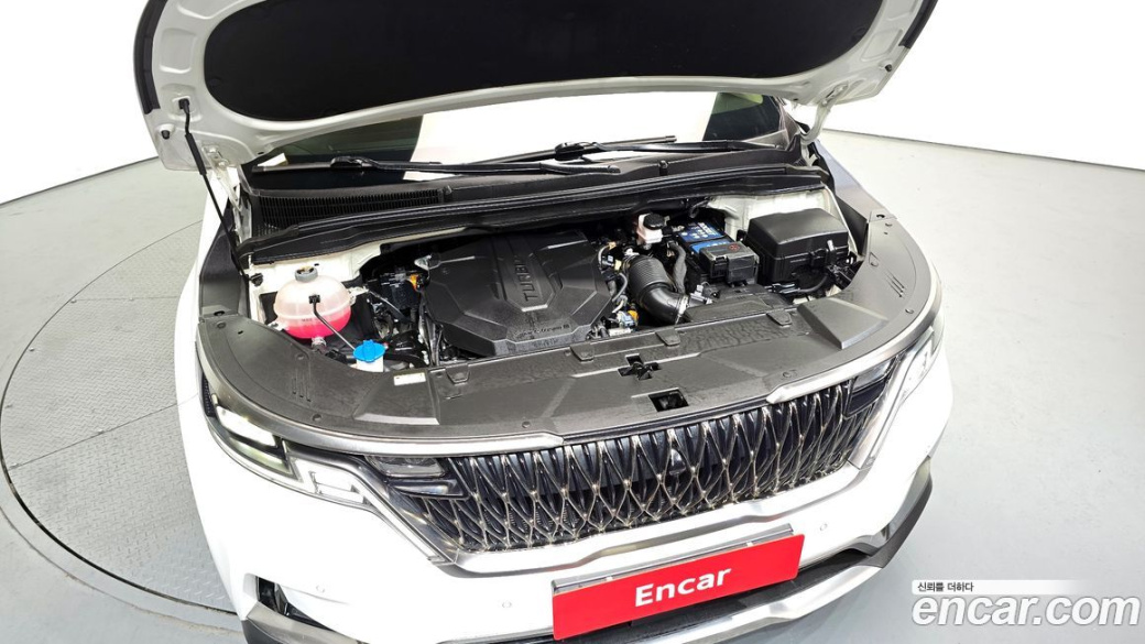 Kia Carnival 9-Seater Signature, 2023
