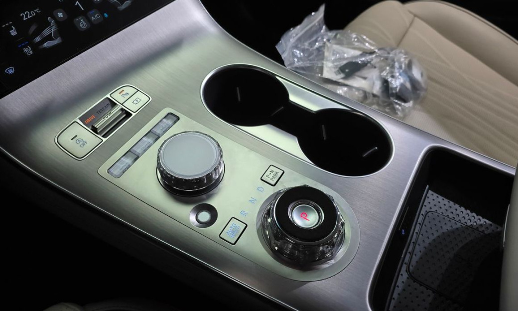 Genesis GV70 2.5T Gasoline AWD, 2025