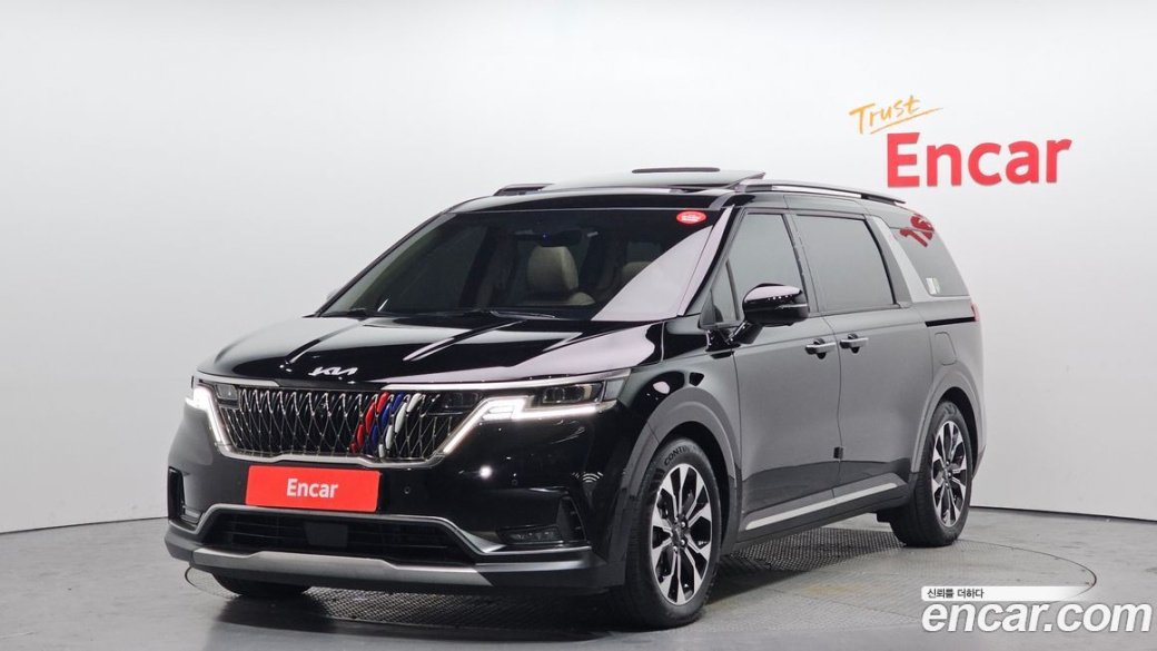 Kia Carnival 9-Seater Signature, 2023