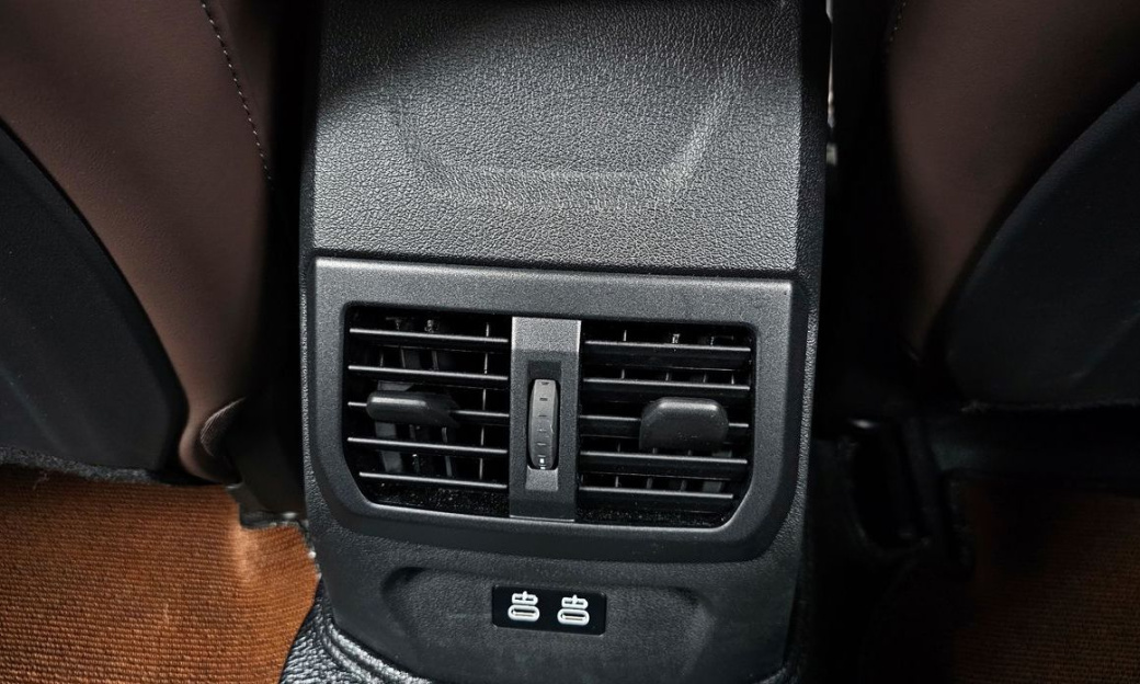 BMW 1-Series 120 M Sport, 2025