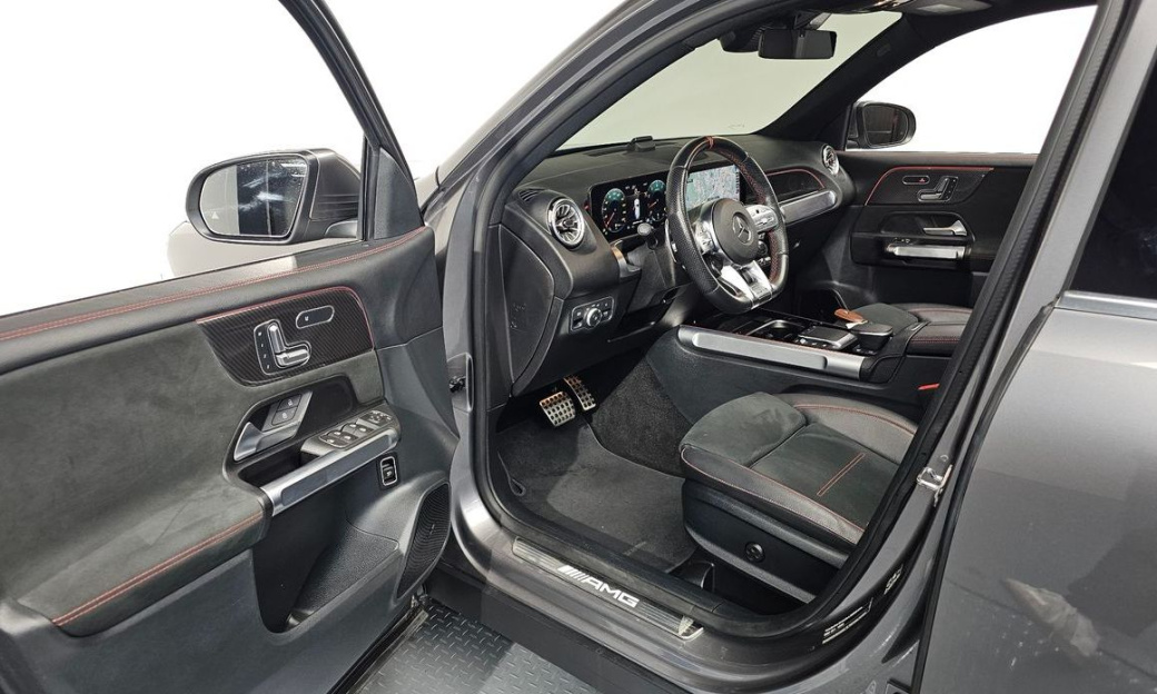 Mercedes-Benz GLB-Class AMG GLB35 4MATIC, 2022