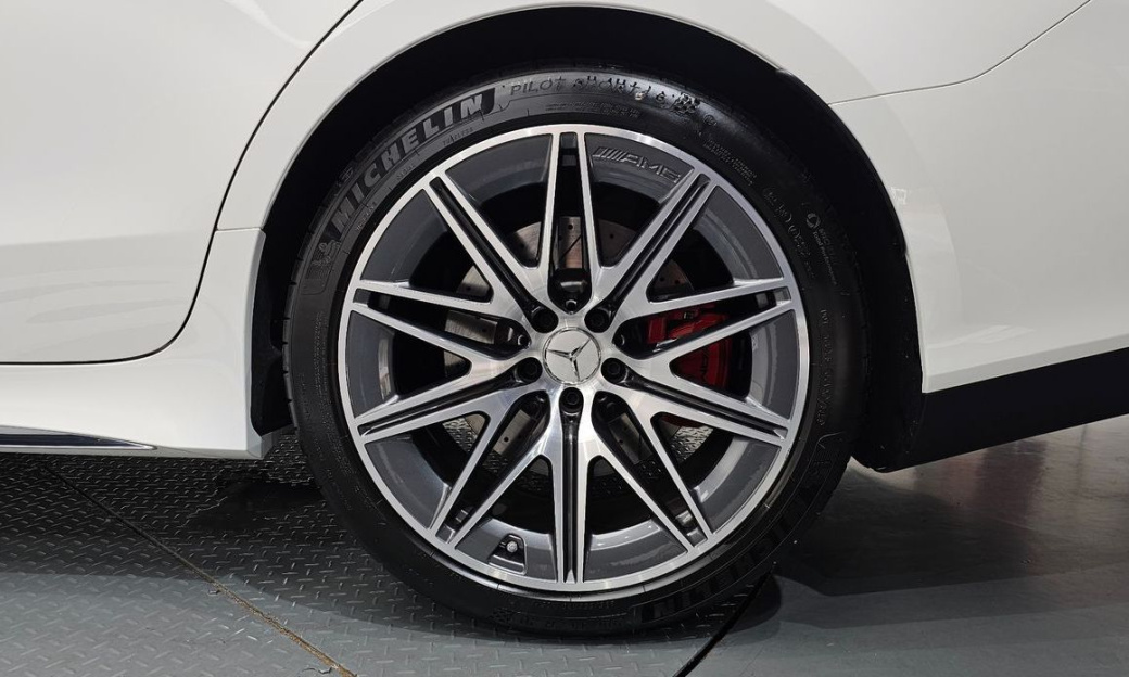 Mercedes-Benz AMG GT 4Door 43 4MATIC+, 2024