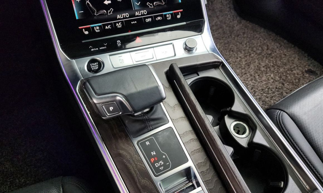 Audi A6 45 TFSI Premium, 2022