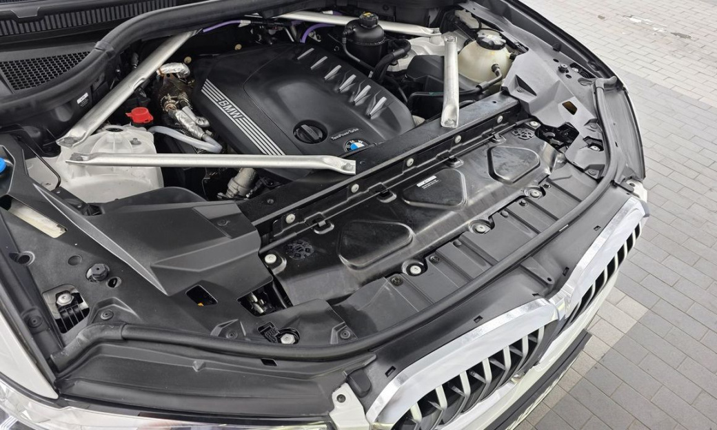 BMW X5 xDrive 30d M Sport, 2022