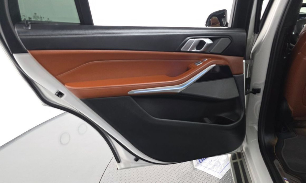 BMW X7 xDrive 40i M Sport 6STR, 2024
