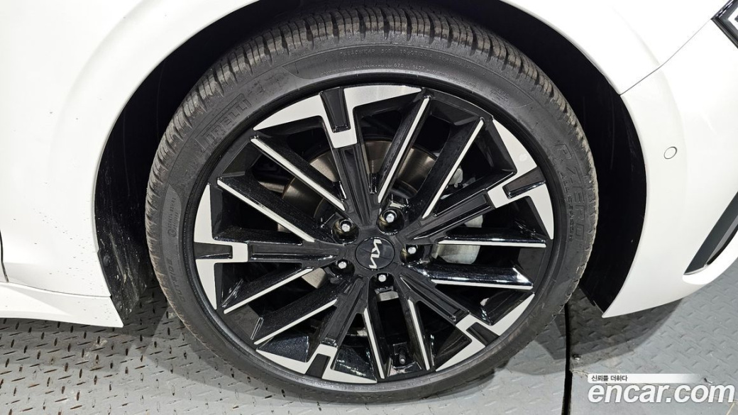Kia K5 1.6 Turbo, 2024